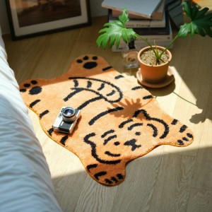 Cute little tiger plush bedside children’s bedroom carpet balcony bay window mat