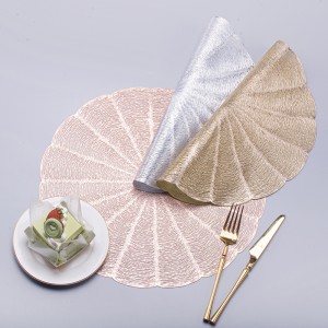 Manufactures PVC Hollow Placemat Gold Flowers Heat Insulation Place Mat Table Mats Sets Household Hotel