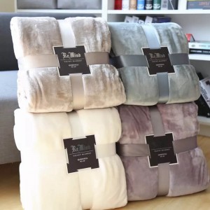 Good Quality Custom Soft Polyester Fleece Throw Blanket For Winter bed blankets