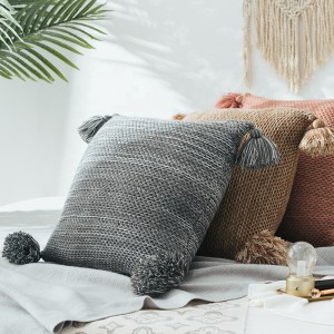 Factory Price Home Knit Decorative Couch Pillow Cushion With Tassel