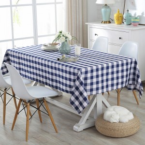 Polyester Picnic Duty Rectangular Tablecloths Outdoor and Indoor Use Grid Table Cloth