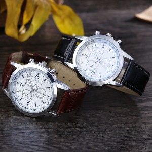 Hot selling three sub-dial chronograph look wrist watch men watch mw135