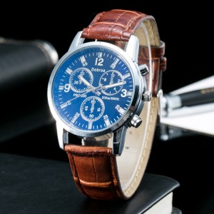 Hot selling three sub-dial chronograph look wrist watch men watch mw135