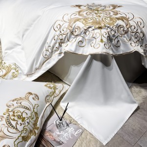 Luxury style Embroidery Colorful bedding sets 4 sets 4 seasons 100% cotton fabric 1 comforter cover 2 pillowcase 1 bed sheet
