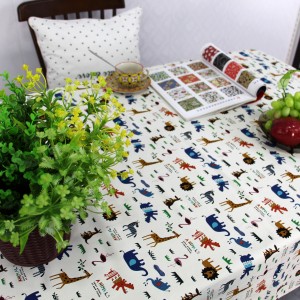 Wholesale Customized design Embroidery Linen table cloth