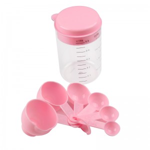 Plastic Measuring Cups and Measuring Spoons Set