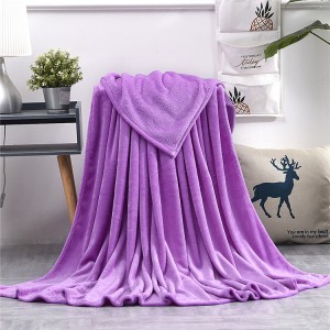 China Factory 100%polyester Super Soft Throw Blanket For Winter